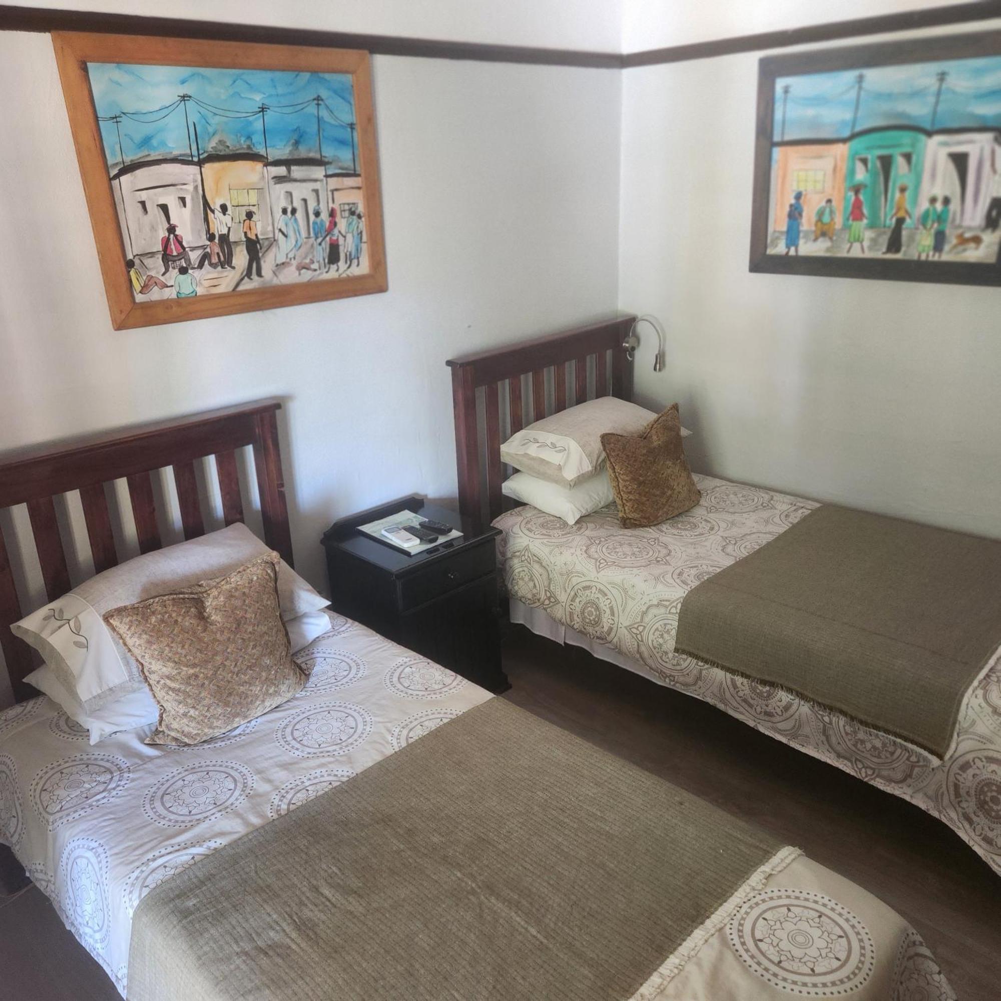 Beit Shalom Before Known As Best Little Guesthouse Oudtshoorn Exteriör bild